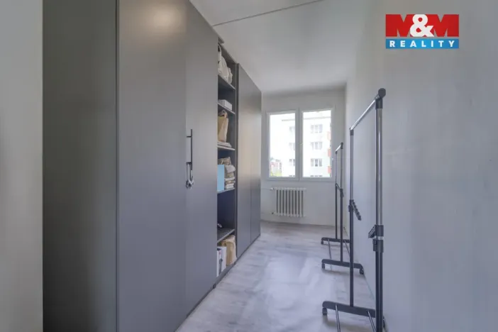 Prodej bytu 3+1, Plzeň - Severní Předměstí, Strážnická, 62 m2