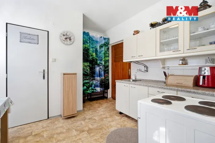 Prodej rodinného domu, Chabařovice, Masarykova, 170 m2