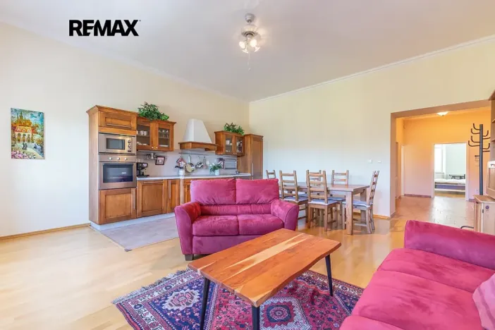 Prodej bytu 3+kk, Praha - Nové Město, Masarykovo nábřeží, 92 m2