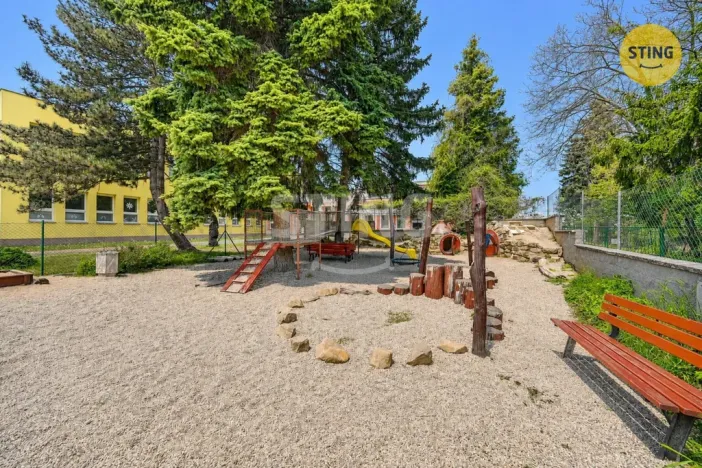 Prodej bytu 3+1, Nivnice, Sídliště, 73 m2