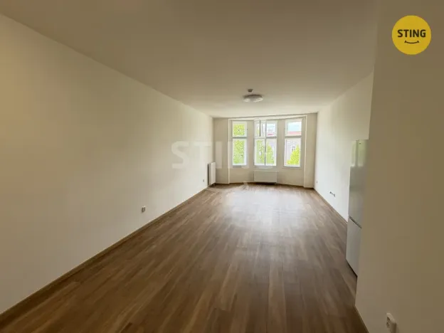 Pronájem bytu 1+kk, Prostějov, Žižkovo nám., 47 m2