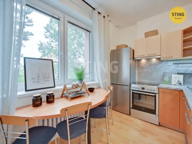 Prodej bytu 3+1, Nivnice, Sídliště, 73 m2