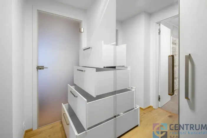 Pronájem bytu 3+kk, Jablonec nad Nisou, Korejská, 87 m2