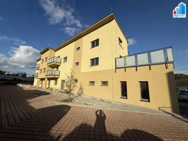 Pronájem kanceláře, Nýřany, Benešova třída, 60 m2