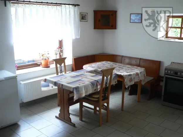 Prodej rodinného domu, Kadov, 360 m2