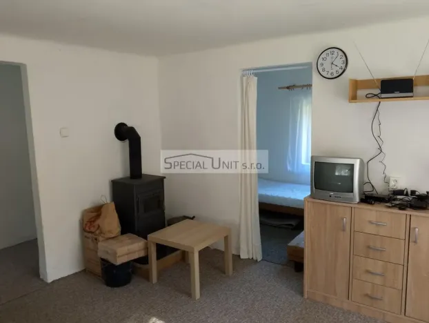 Prodej chaty, Jesenice, U Velkého rybníka, 47 m2
