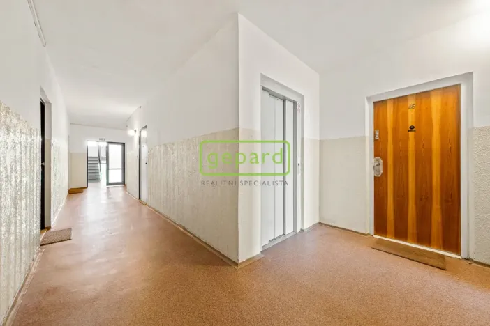 Prodej bytu 1+kk, Praha, Vavřenova, 23 m2