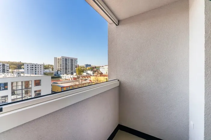 Pronájem bytu 1+kk, Praha - Vysočany, Poděbradská, 39 m2