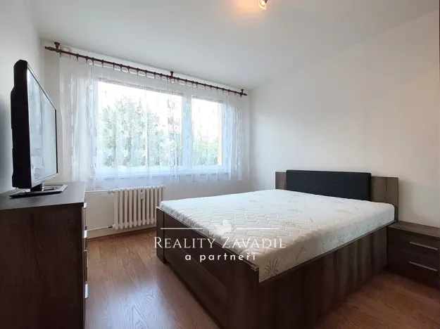 Pronájem bytu 3+1, Praha - Horní Měcholupy, Livornská, 73 m2