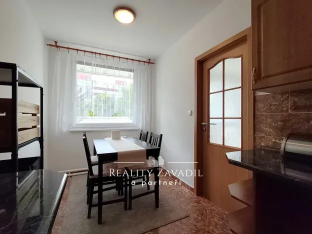 Pronájem bytu 3+1, Praha - Horní Měcholupy, Livornská, 73 m2