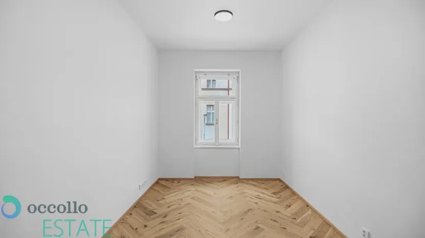 Pronájem bytu 1+kk, Praha, Seifertova, 30 m2