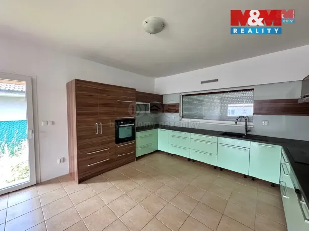 Pronájem rodinného domu, Libišany, 118 m2