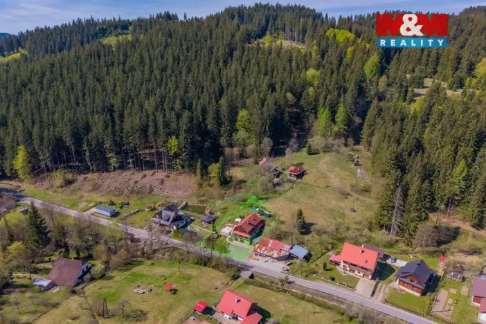 Prodej rodinného domu, Velké Karlovice, 180 m2