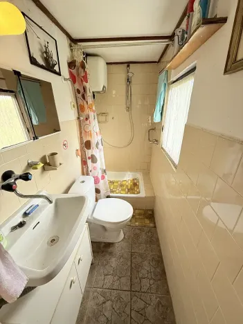 Prodej chaty, Bělá pod Bezdězem, Nad Kuřívodskou Silnicí, 120 m2