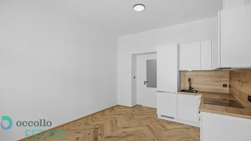 Pronájem bytu 1+kk, Praha, Seifertova, 26 m2