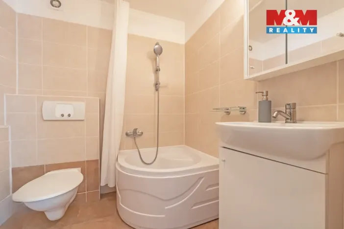 Prodej rodinného domu, Neslovice, Hlavní, 126 m2
