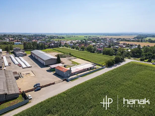 Prodej výrobních prostor, Dolany, 900 m2