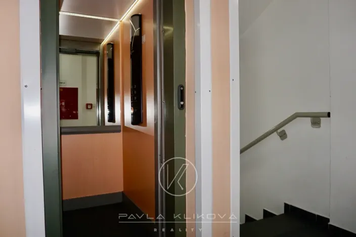 Pronájem bytu 1+kk, Plzeň, Radobyčická, 32 m2