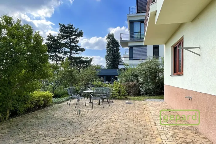 Pronájem bytu 2+kk, Praha - Vinohrady, Perucká, 79 m2
