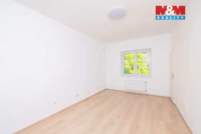 Pronájem bytu 2+kk, Praha - Strašnice, Kolovratská, 45 m2
