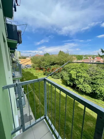 Pronájem bytu 2+kk, Hustopeče, Svat. Čecha, 51 m2
