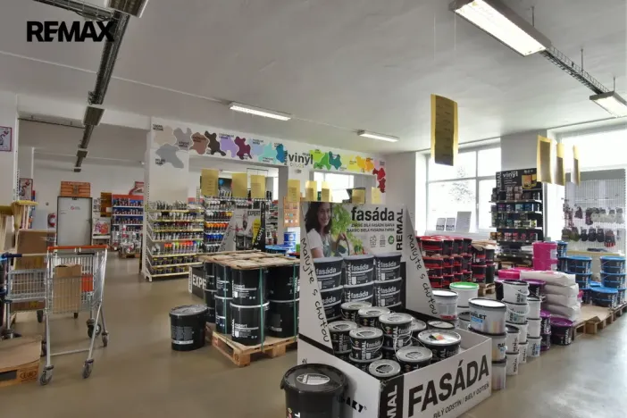 Prodej obchodního prostoru, Dvůr Králové nad Labem, Dobrovského, 540 m2