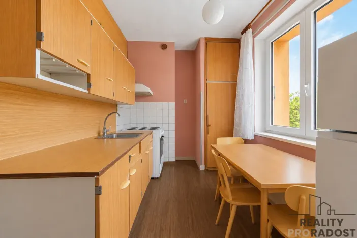 Prodej bytu 3+1, Pardubice, Pichlova, 61 m2