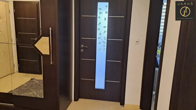 Prodej bytu 4+1, Dalovice, Na Výsluní, 84 m2