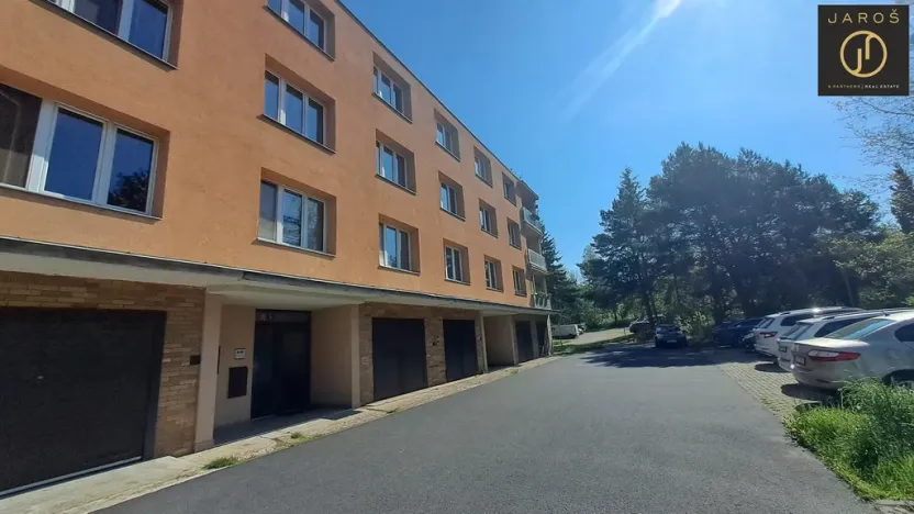 Prodej bytu 4+1, Dalovice, Na Výsluní, 84 m2