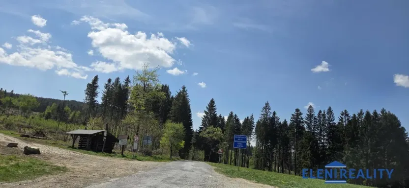 Prodej pozemku pro bydlení, Spálené, 2148 m2