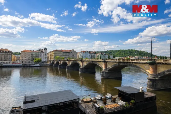 Prodej bytu 4+kk, Praha - Nové Město, Pod Slovany, 85 m2