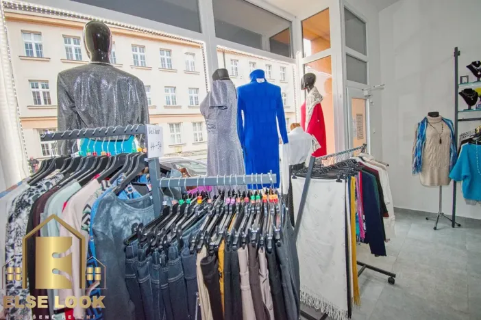 Pronájem obchodního prostoru, Nové Město nad Metují, Komenského, 105 m2