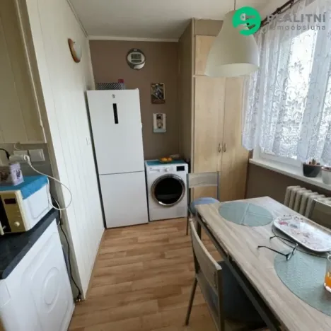 Prodej bytu 2+1, Klášterec nad Ohří, 17. listopadu, 63 m2