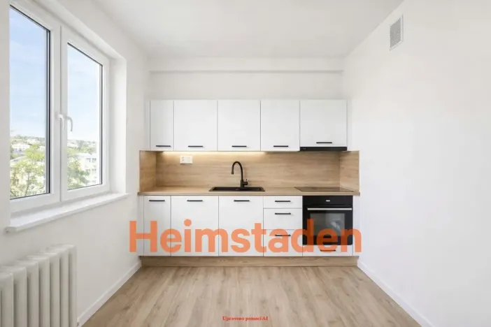 Pronájem bytu 3+1, Karviná - Nové Město, tř. Osvobození, 72 m2