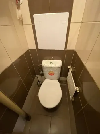 Pronájem bytu 2+1, Hrádek, 1. máje, 56 m2