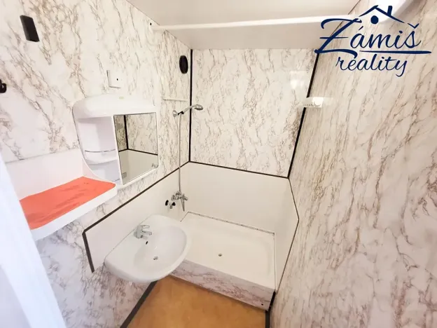 Pronájem bytu 2+kk, Kladno, Severní, 44 m2