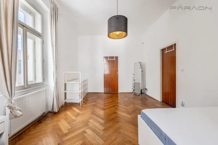 Pronájem bytu 2+1, Praha - Nové Město, Na hrádku, 60 m2