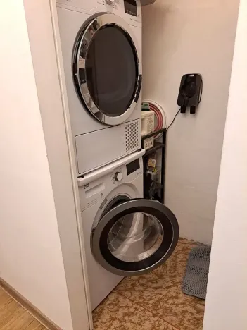 Pronájem bytu 3+1, Hradec Králové, Pod Zámečkem, 81 m2