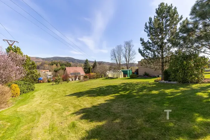 Prodej rodinného domu, Lipová-lázně, 232 m2
