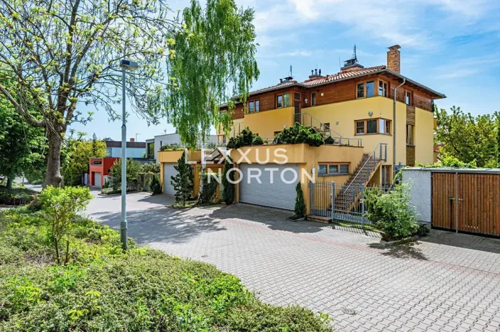 Pronájem bytu 3+kk, Praha - Jinonice, U dětského hřiště, 98 m2