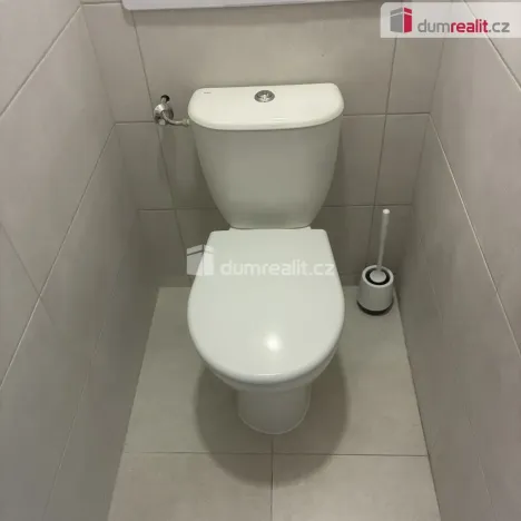 Pronájem bytu 1+kk, Kamenice, Sídliště II, 33 m2
