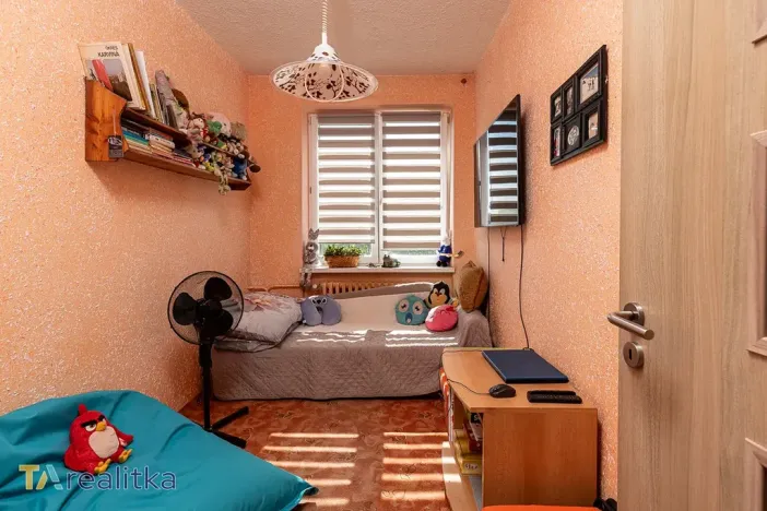 Prodej bytu 3+1, Orlová, Školní, 66 m2