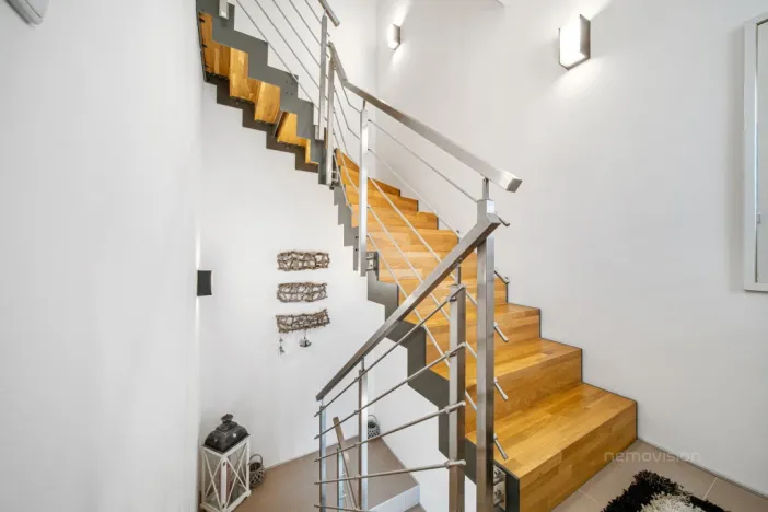 Prodej činžovního domu, Újezd u Brna, Nádražní, 234 m2