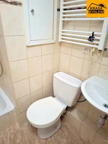 Pronájem bytu 1+kk, Olomouc, Jarmily Glazarové, 27 m2