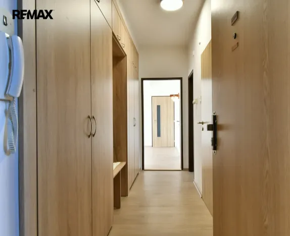 Pronájem bytu 3+1, Hradec Králové - Slezské Předměstí, třída SNP, 67 m2