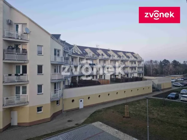 Pronájem bytu 1+kk, Uherské Hradiště, Zahrádky, 30 m2