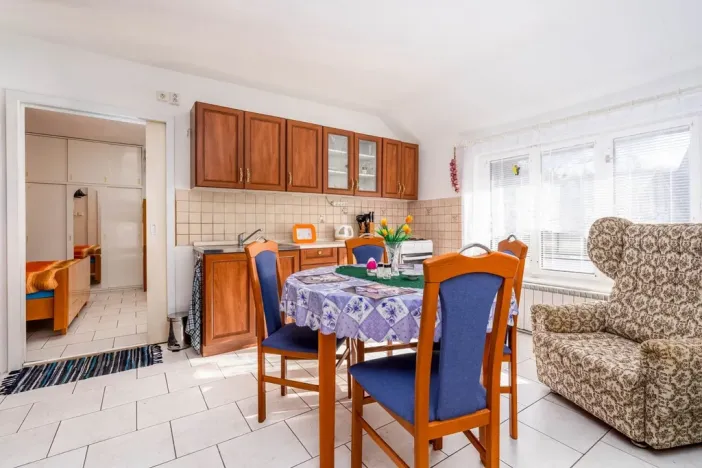 Prodej obchodního prostoru, Úsobí, 365 m2