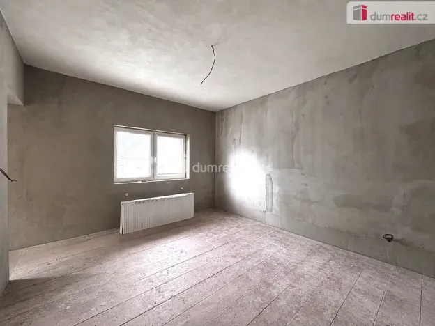 Prodej rodinného domu, Kraslice, V zátiší, 300 m2