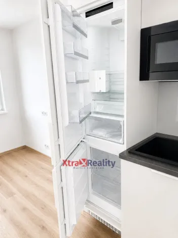 Prodej bytu 2+kk, Dubí, Koněvova, 40 m2