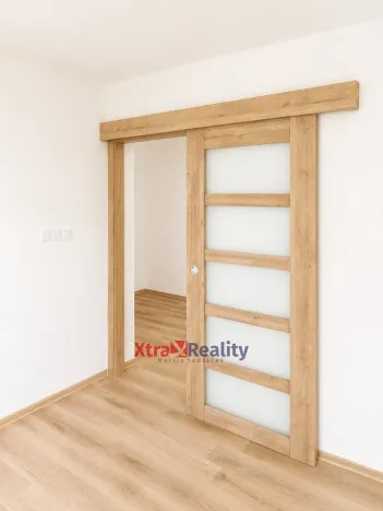 Prodej bytu 2+kk, Dubí, Koněvova, 40 m2